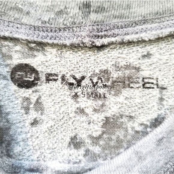 FLYWHEEL Light Grey Sweater  - Picture 10 of 11